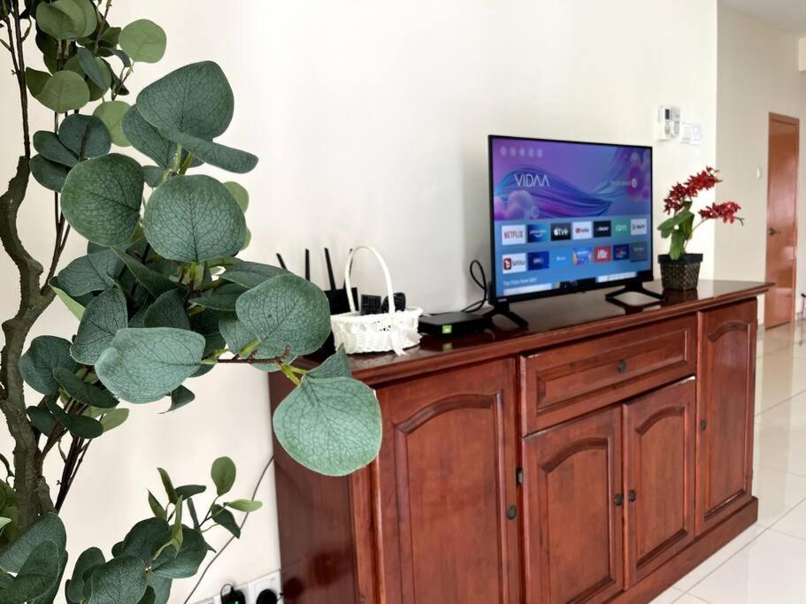 Homestay Ttdi Adina 710 Shah Alam,Sek 13,Msu,3Bedroooms 外观 照片