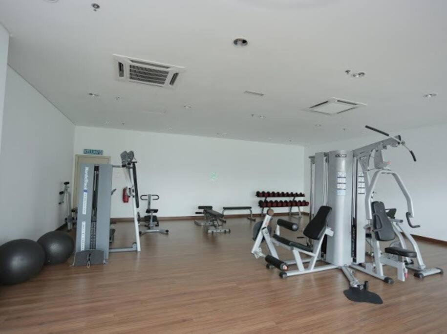 Homestay Ttdi Adina 710 Shah Alam,Sek 13,Msu,3Bedroooms 外观 照片