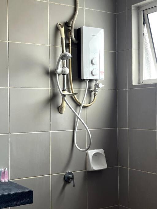 Homestay Ttdi Adina 710 Shah Alam,Sek 13,Msu,3Bedroooms 外观 照片